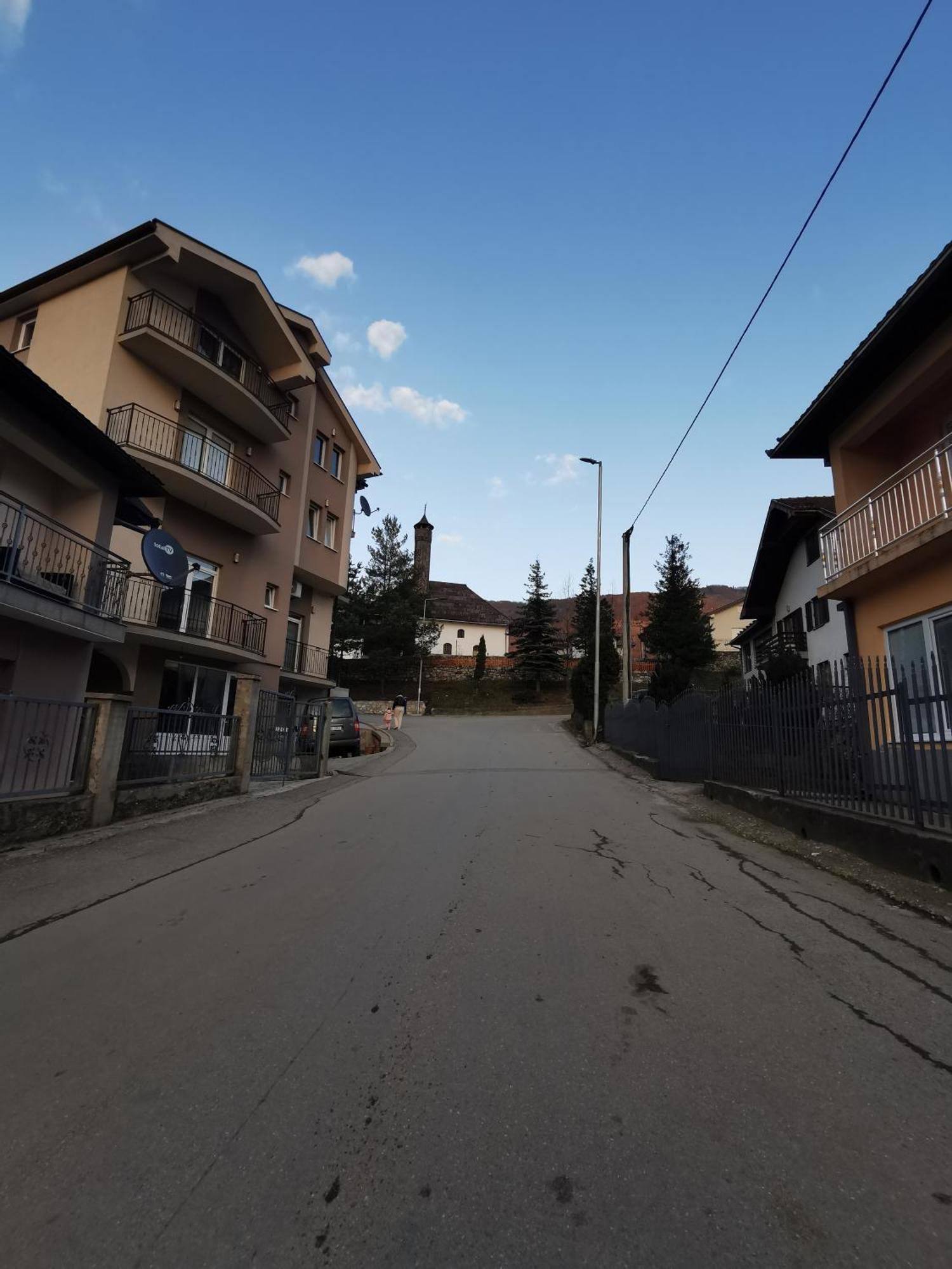 Konak Плав Екстериор снимка